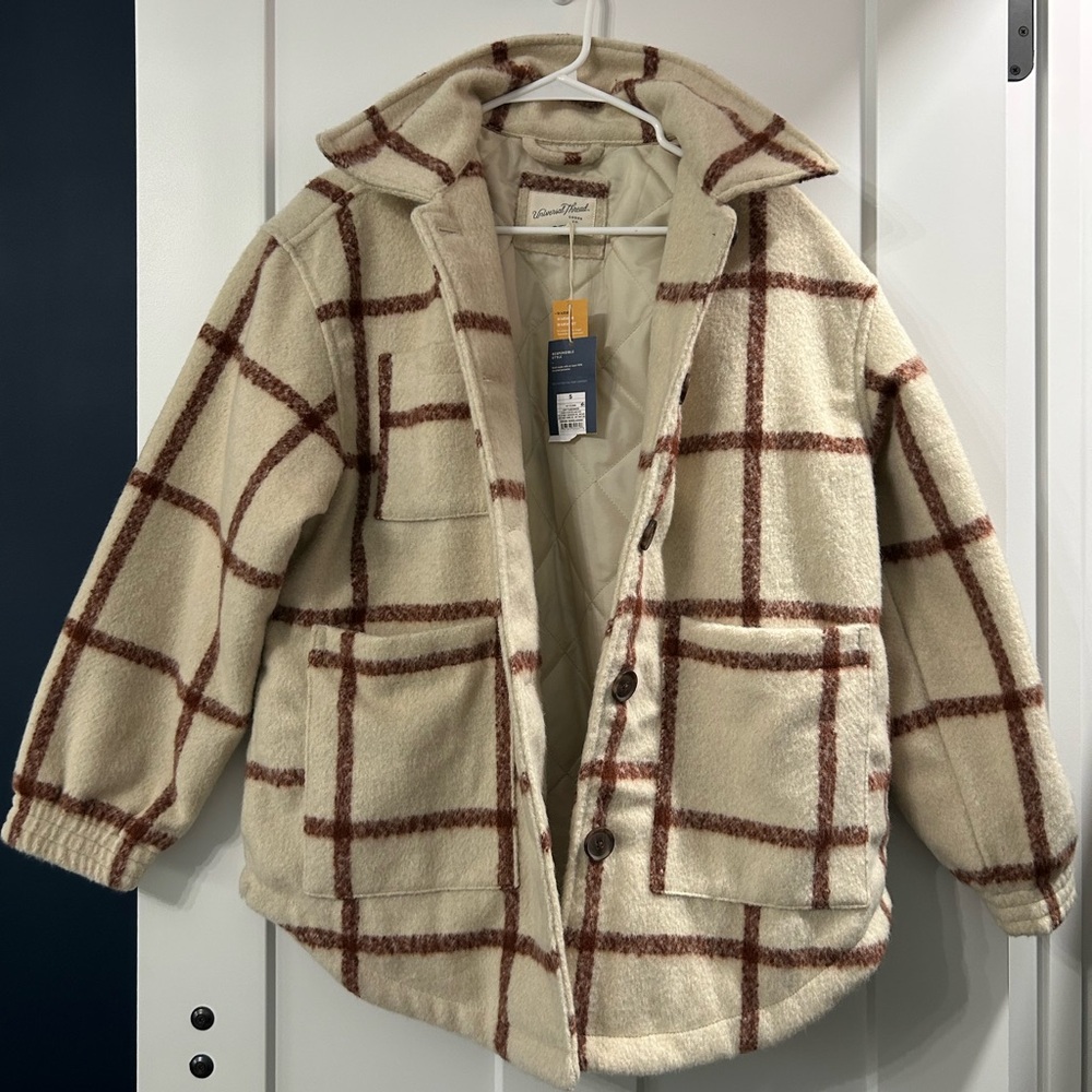 Universal Thread cream and brown plaid jacket, size S.